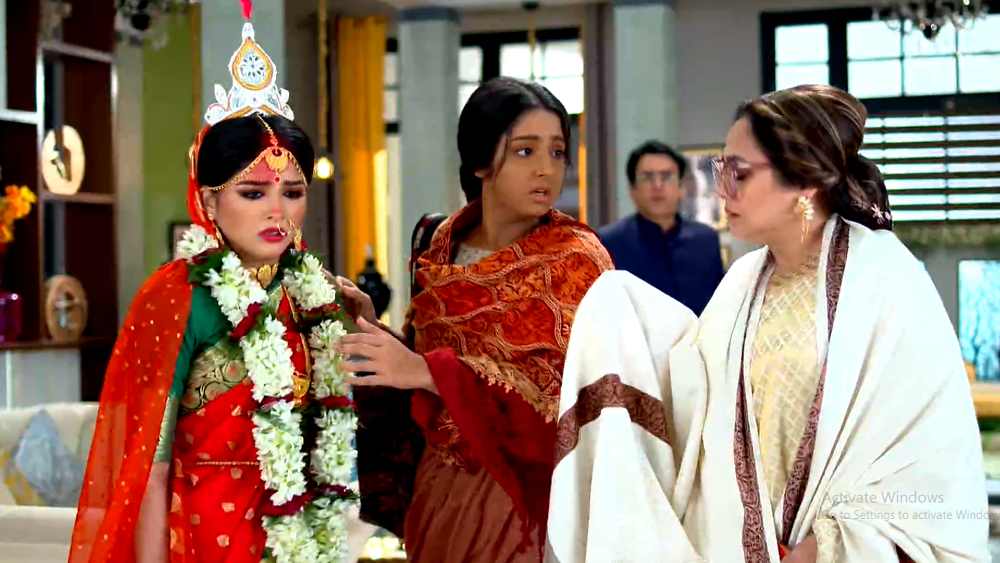 Anurager Chowa serial labonyo's insult deepa for tista