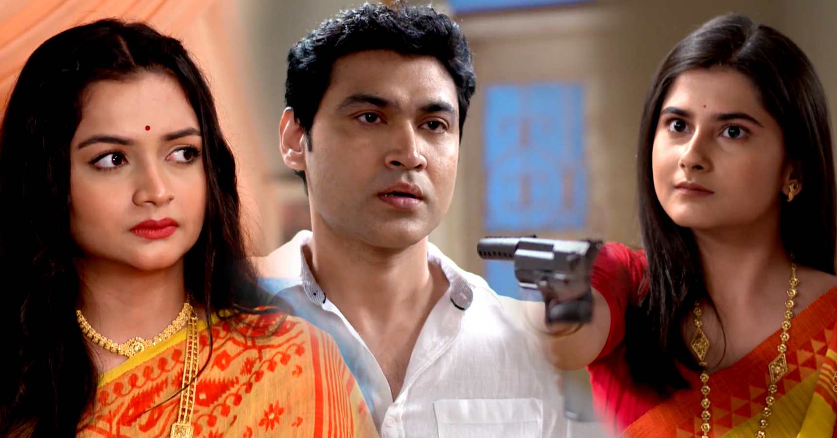 Icche Putul serial Mayuri aims her gun towards Rup